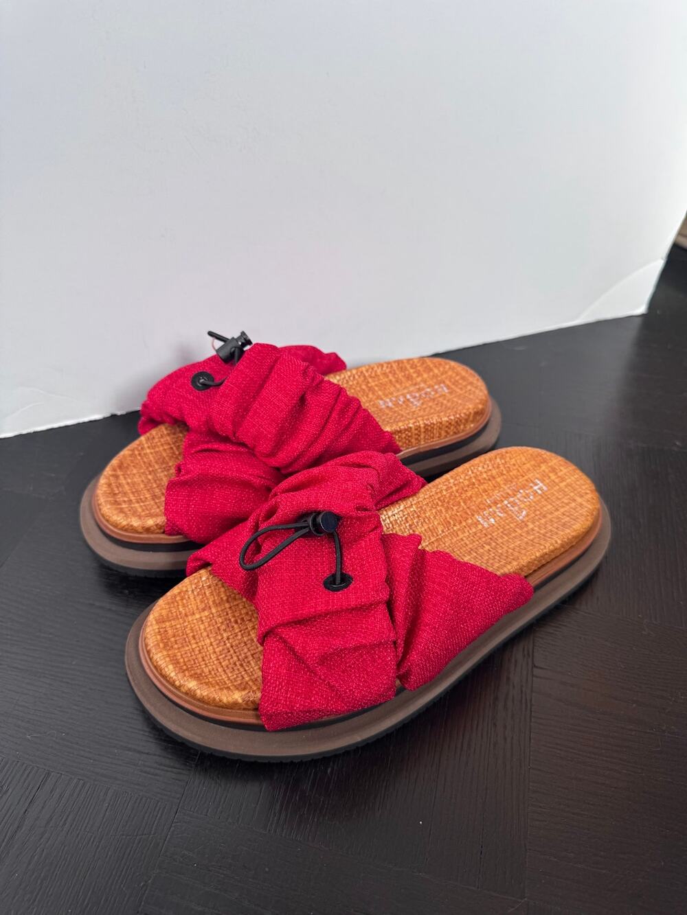 Hogan Italian Red Canvas Toggle Cinch Platform Slide Sandal EU 38.5 US 8.5